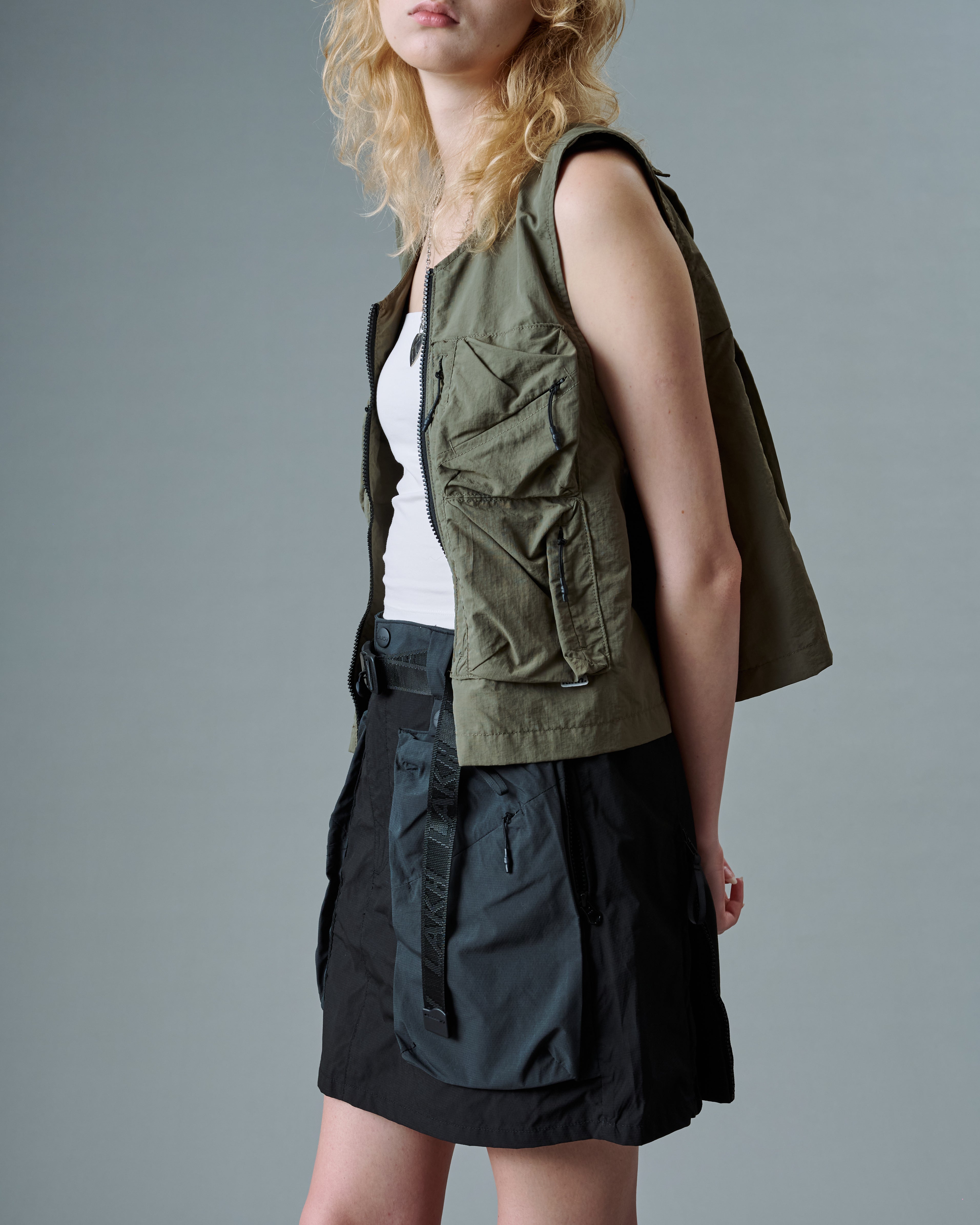 Trapezoid Pockets Cargo Mini Skirt - Black/Grey