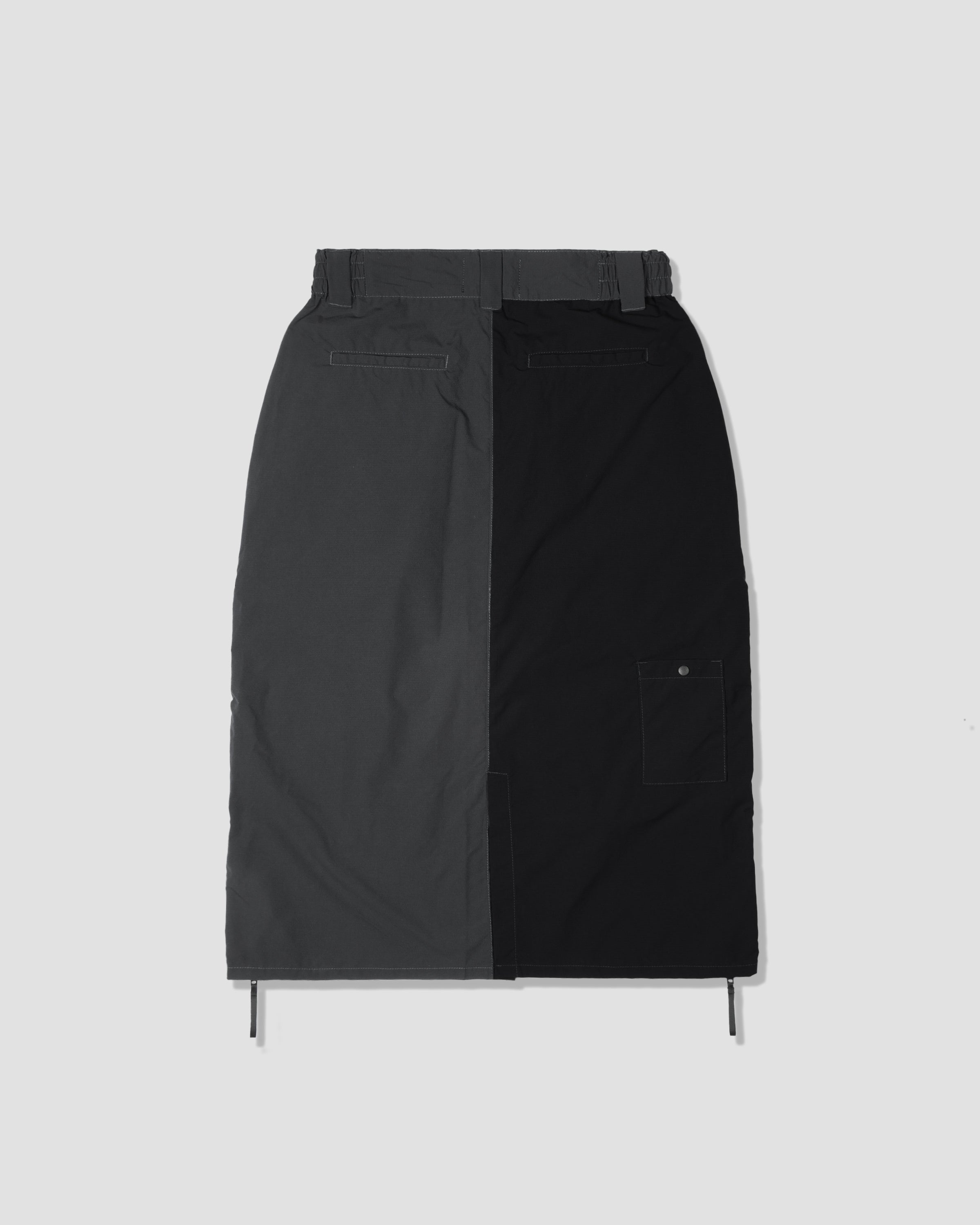 Trapezoid Pockets Cargo Skirt - Black/Grey