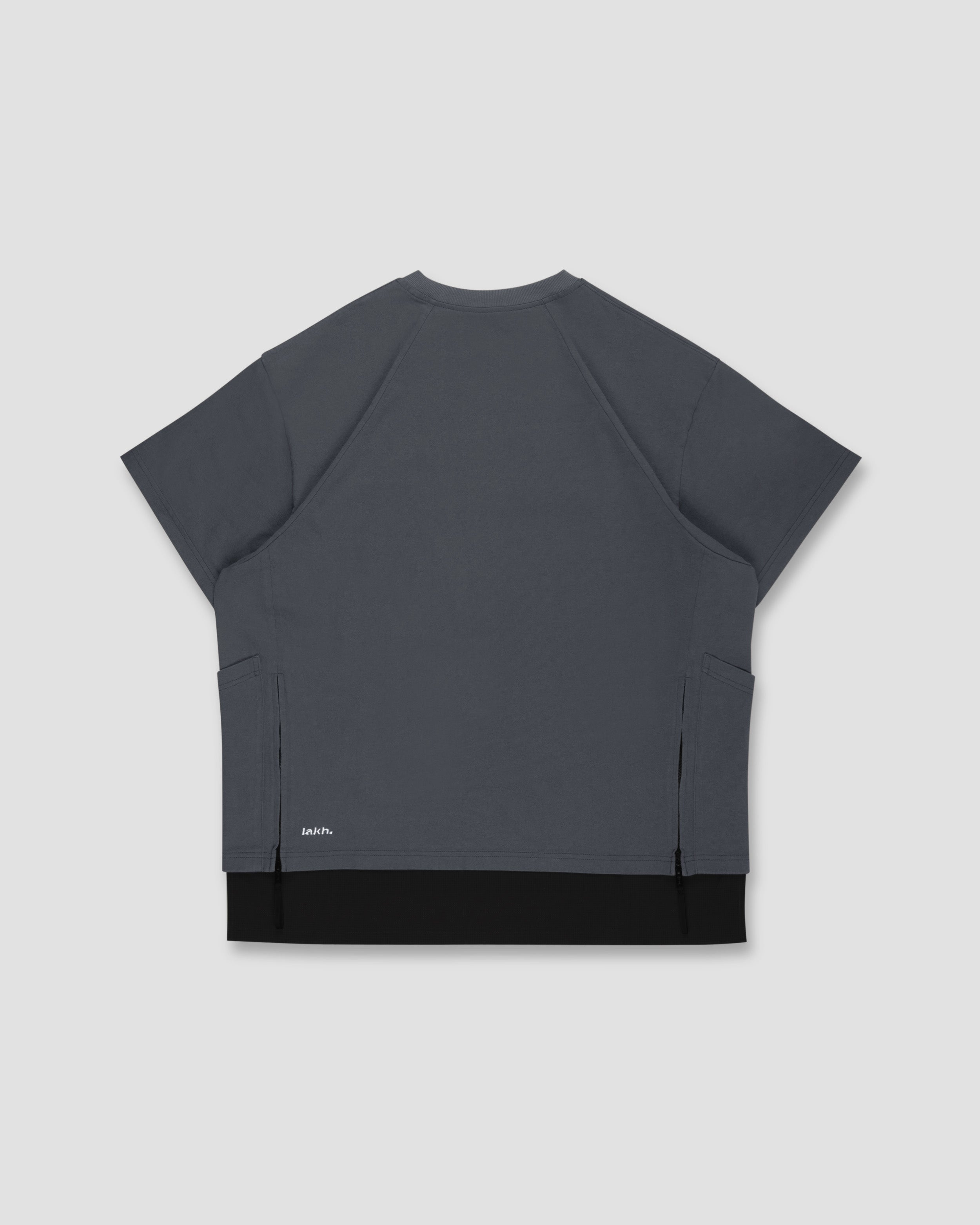 Tri- Pocket Layer Tee - Grey